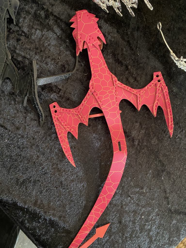 Hand Dragon
