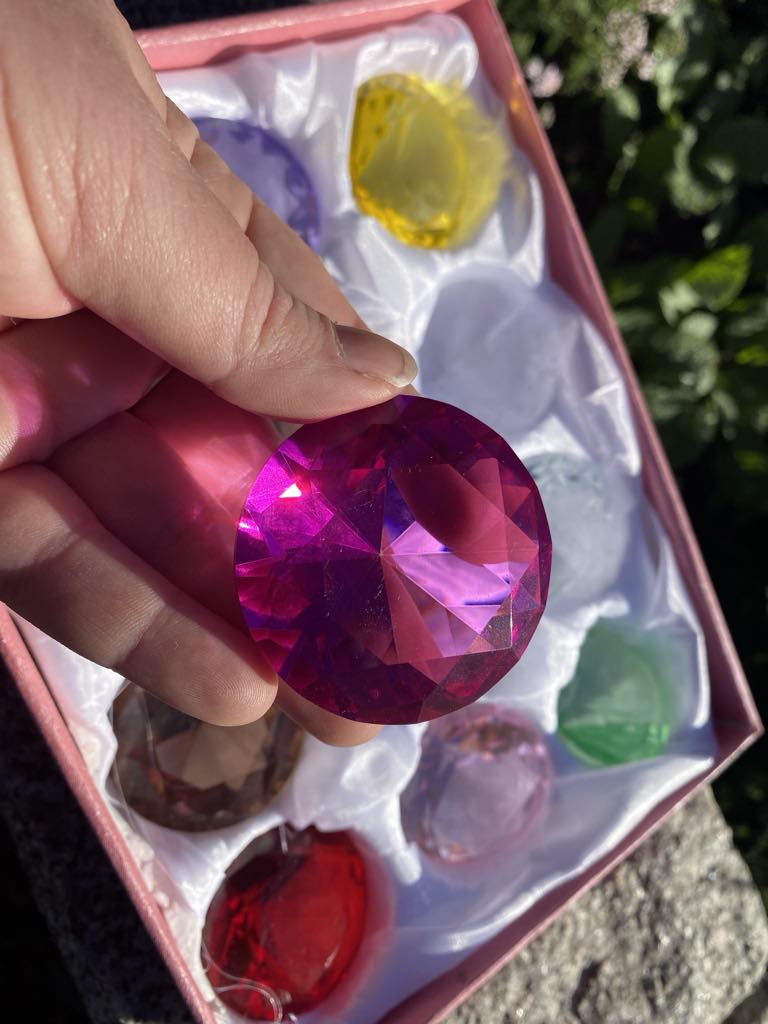 Glass Diamond – 4.5cm Medieval/Fantasy Costume Accessory
