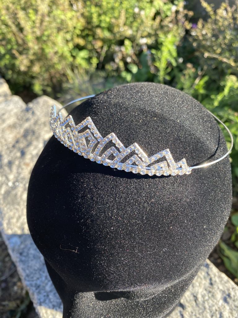 A. Silver Princess Tiara with White Faux Diamantes – Medieval/Fantasy Costume Accessory