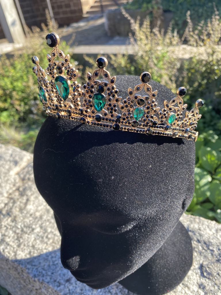 Queen’s Crown with Green Faux Diamantes – Medieval/Fantasy Costume Accessory