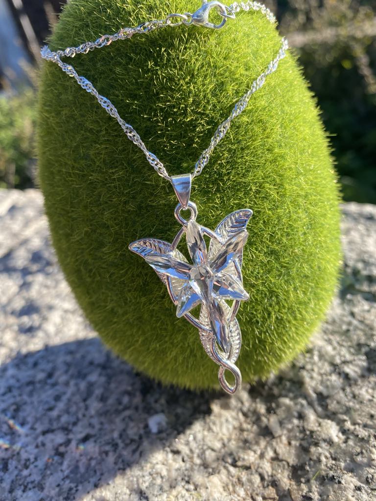Arwen’s Necklace – Elven Evening Star Pendant (LOTR Inspired)