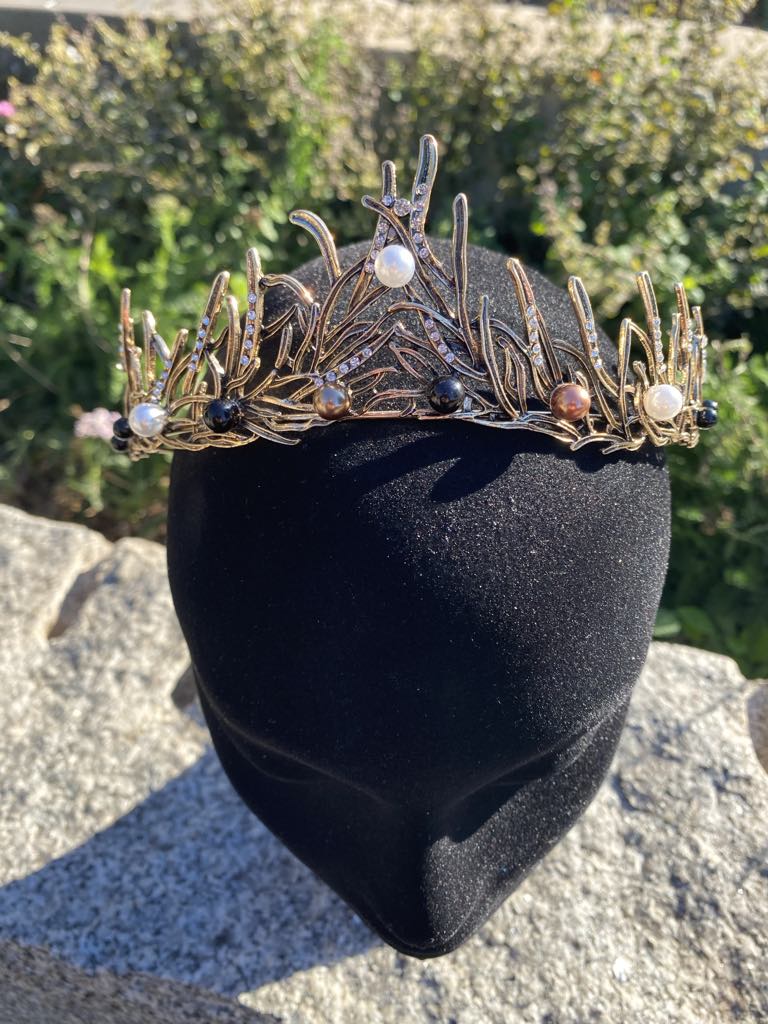 Ice Queen Crown with Faux Pearls – Medieval/Fantasy Costume Accessory in bronze
