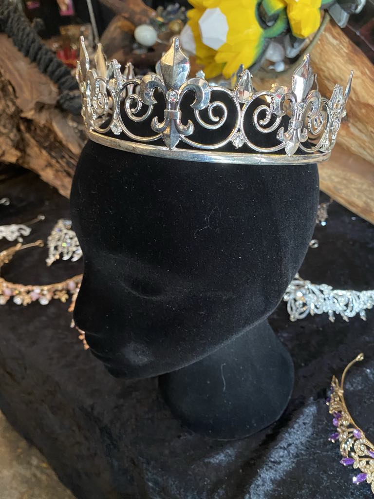 King’s Circlet Crown with Faux Diamonds – Gold or Silver