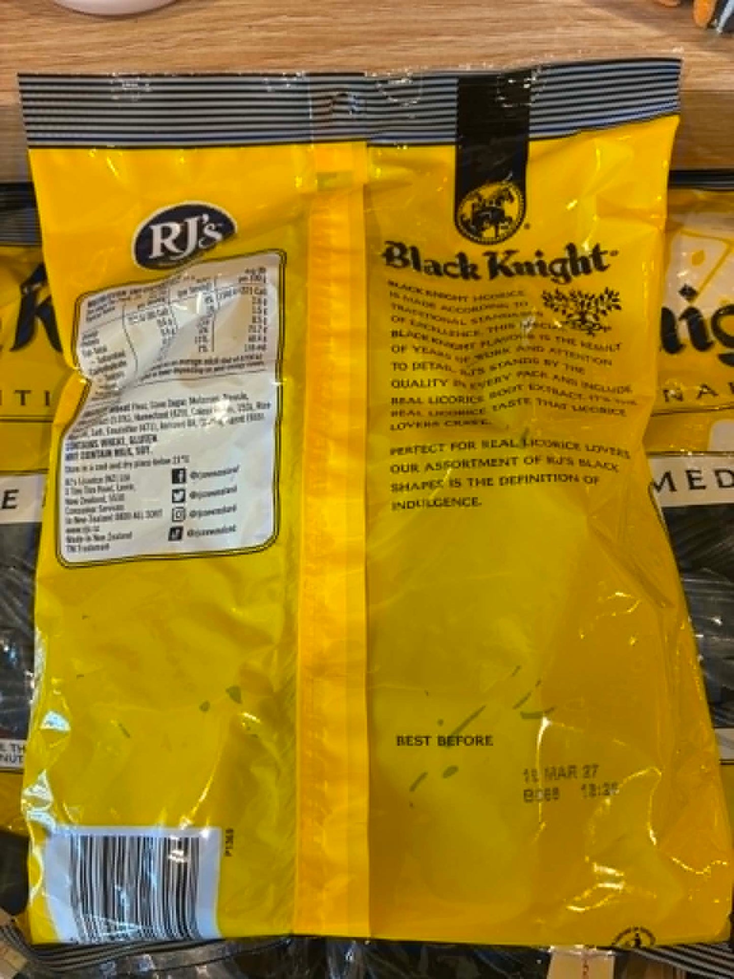 RJ's Black Knight Traditional Licorice Medley 500g back of bag