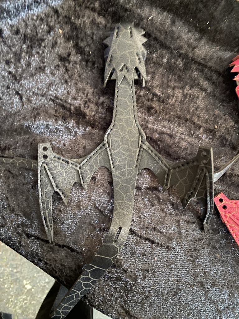 Hand Dragon