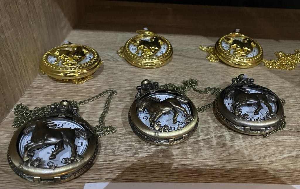 Pocket Watch – wild horses