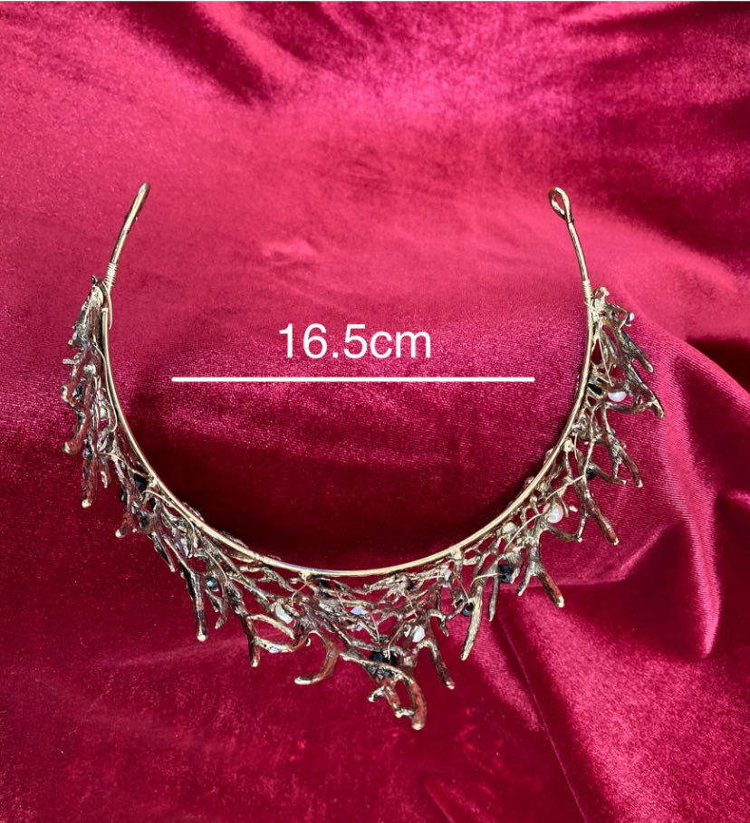 Adjust Your Crown Gift Box - $75.00